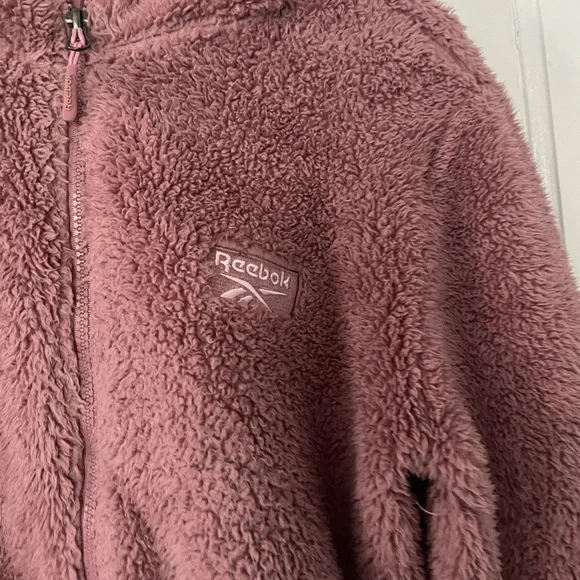 Reebok women’s Dusty Rose Fleece Zip-Up Hoodie size small with pockets - Picture 4 of 5